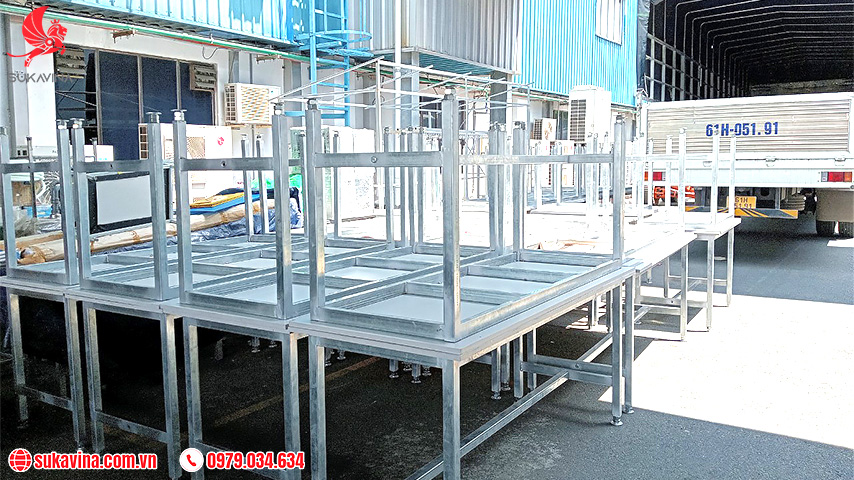 Bàn thao tác thép sơn tĩnh điện