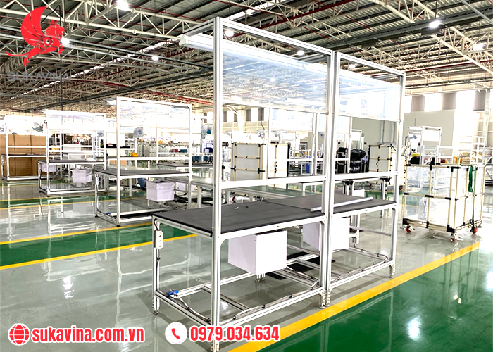 Bàn thao tác inox là gì