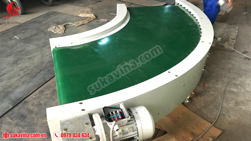 Băng tải góc cong 30 độ Băng tải góc cong 30 độ