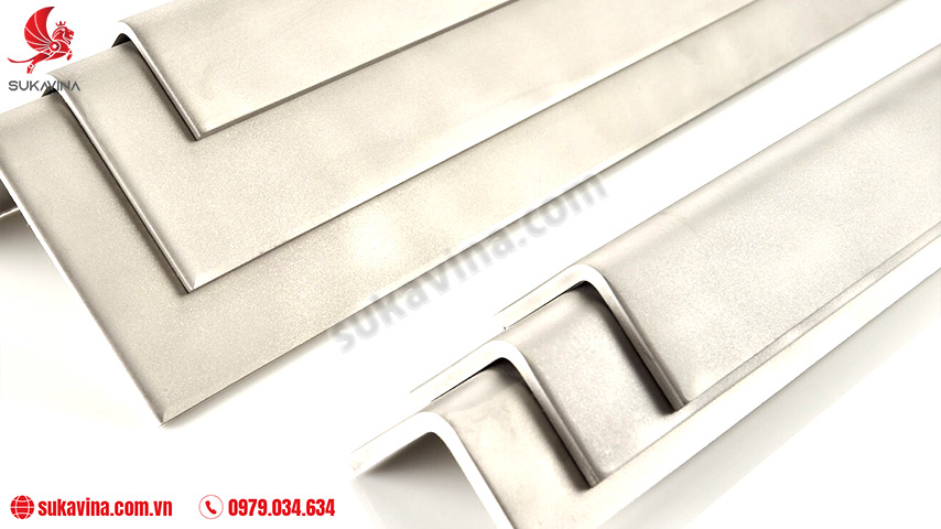 Ống inox 304 dạng hình chữ V Ống inox 304 dạng hình chữ V