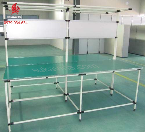 bàn thao tác công nghiệp